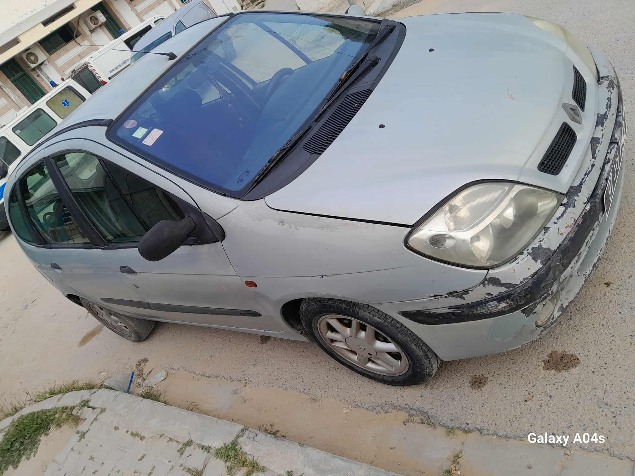 Ariana Ville&nbsp;Cite Ennouzha&nbsp;Renault&nbsp;Scenic&nbsp;Renault scenic