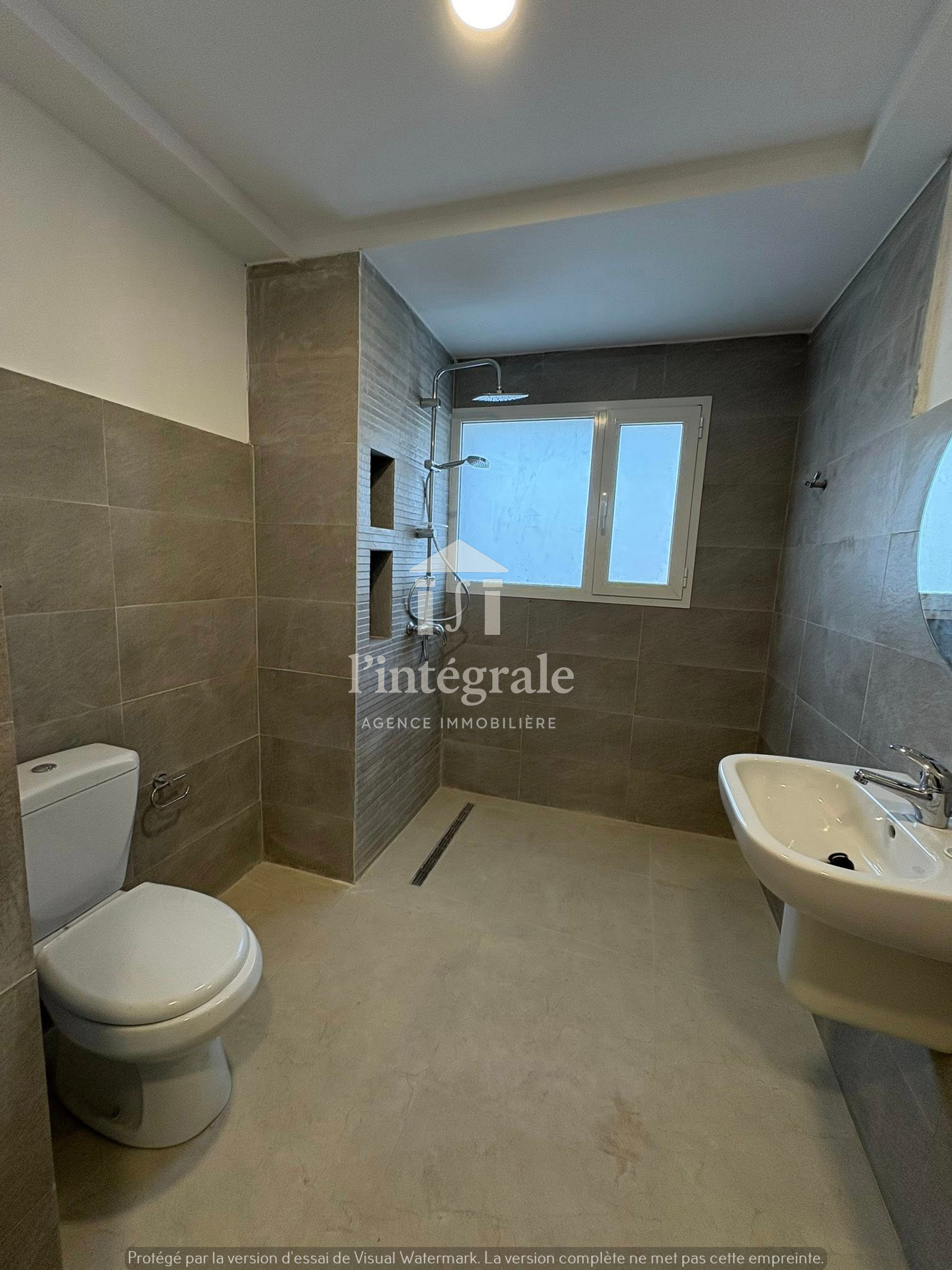 Ariana Ville&nbsp;El Menzah 6&nbsp;Location&nbsp;Appart. 4 pi�ces&nbsp;Un appartement r�nov� s3 � menzah6