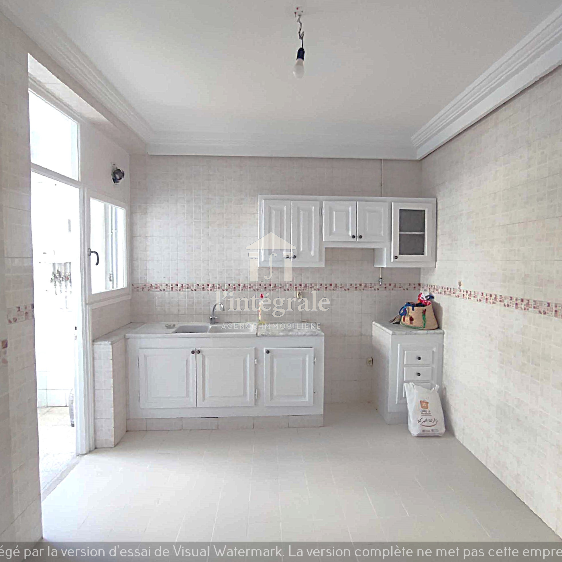 Ariana Ville&nbsp;Cite Ennasr 2&nbsp;Location&nbsp;Appart. 3 pi�ces&nbsp;Appartement s2 pr�s du lyc�e