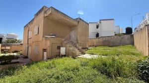 Ariana Ville&nbsp;Cite Ennasr 1&nbsp;Vente&nbsp;Appart. 1 pi�ce&nbsp;Villa  de 438m2 terrain  cite ennasr