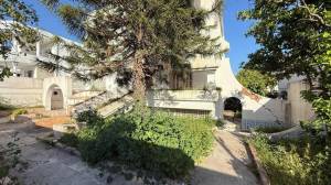 Ariana Ville&nbsp;El Menzah 6&nbsp;Vente&nbsp;Maisons&nbsp;Villa de 660m2 terrain et 550m2 bti a