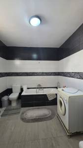 Ariana Ville&nbsp;El Menzah 8&nbsp;Vente&nbsp;Maisons&nbsp;Duplex s5 de 130m2 terrain et 240m2