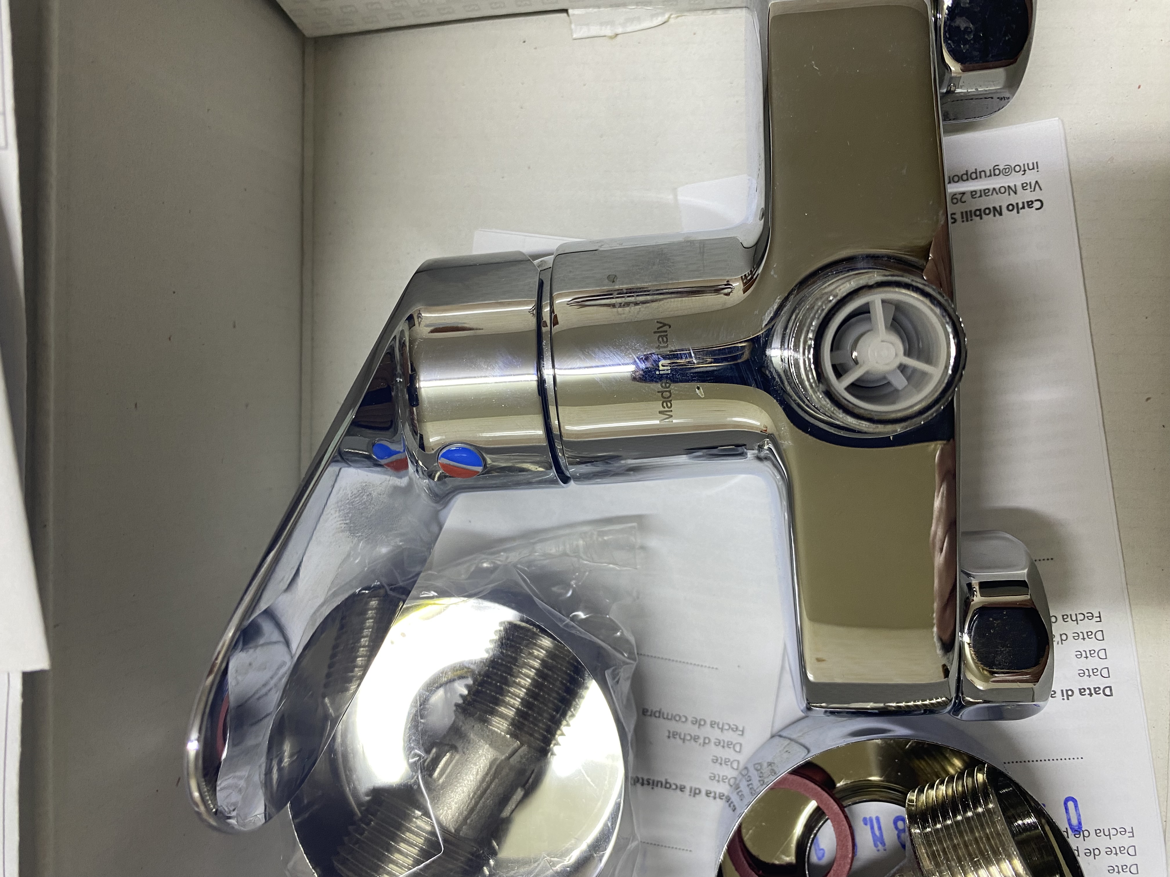 Raoued&nbsp;Ariana Essoughra&nbsp;Autre&nbsp;Autre&nbsp;Mitigeur pour salle de bain