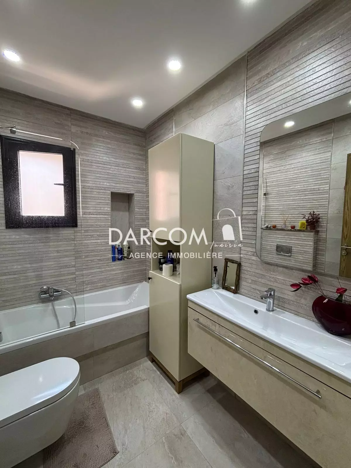 La Soukra&nbsp;La Soukra&nbsp;Vente&nbsp;Maisons&nbsp;Villa jumel�e avec piscine