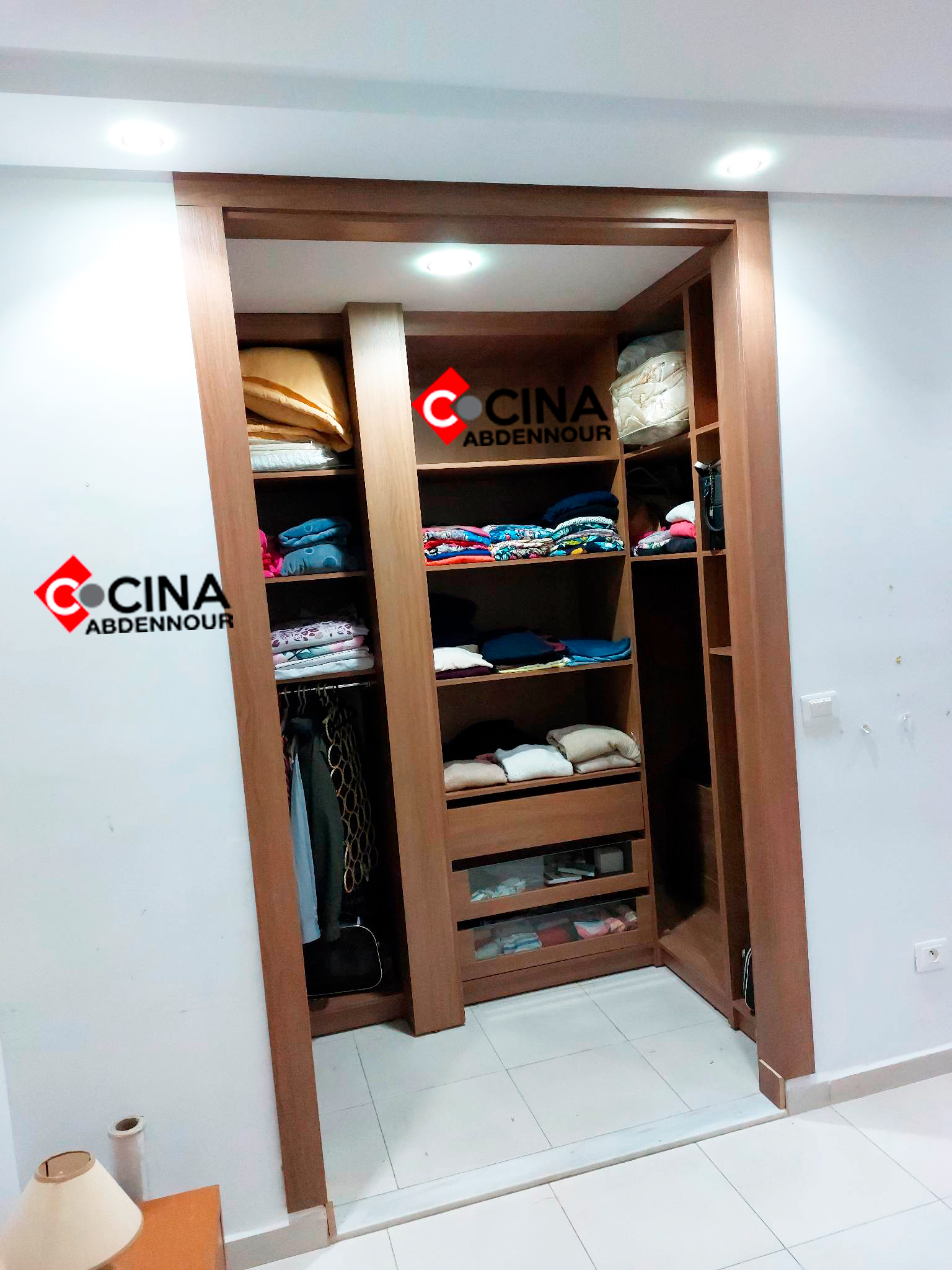 La Soukra&nbsp;Sidi Frej&nbsp;Chambres � coucher&nbsp;Armoires - Dressing&nbsp;Chambre dressing sans porte