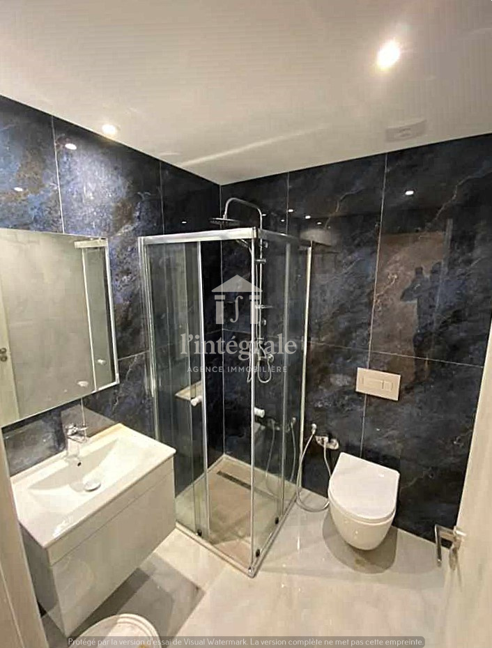 Ariana Ville&nbsp;Cite Ennasr 2&nbsp;Location&nbsp;Appart. 2 pi�ces&nbsp;Superbe s1 haut standing