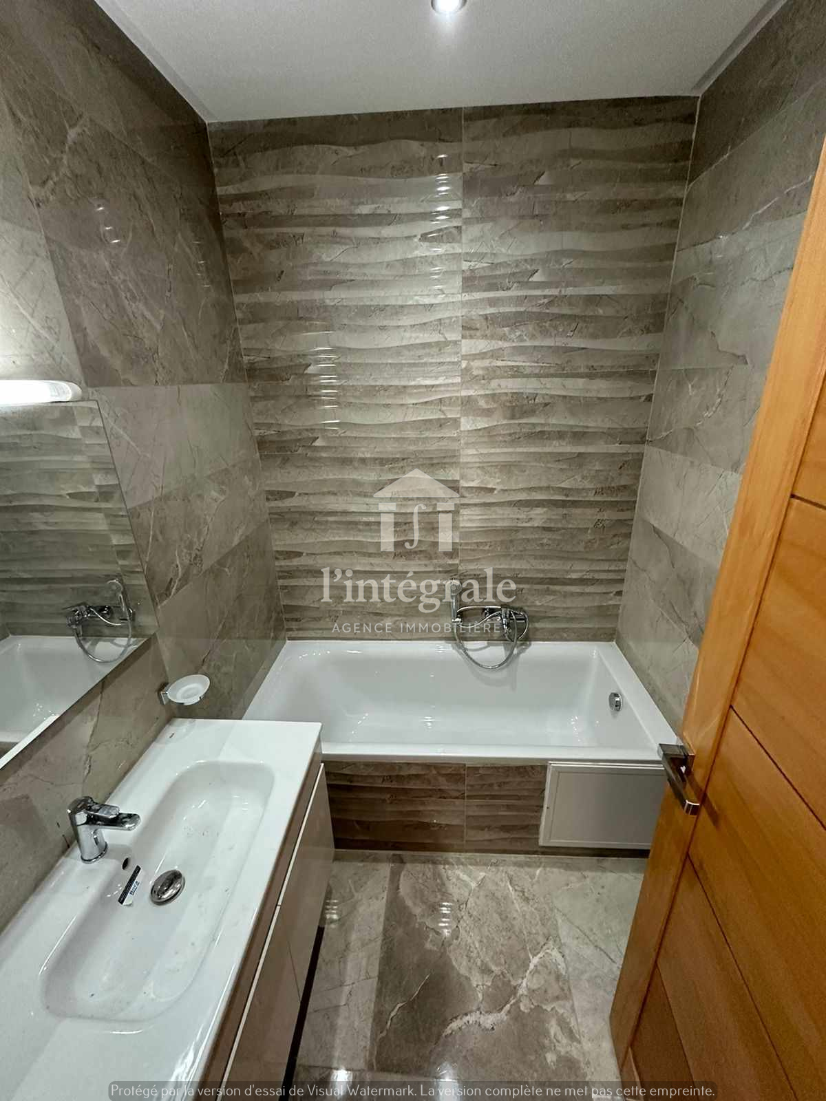 El Menzah&nbsp;El Menzah 9&nbsp;Location&nbsp;Appart. 2 pi�ces&nbsp;S1 tr�s haut standing menzah9c