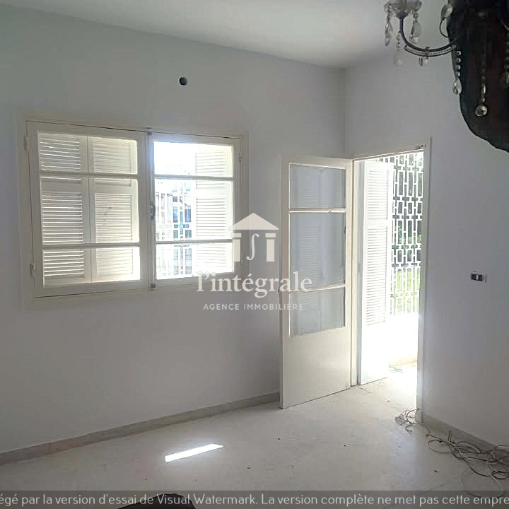 El Menzah&nbsp;El Manar 2&nbsp;Location&nbsp;Appart. 4 pi�ces&nbsp;Rez de chauss�e en s3 avec terrasse