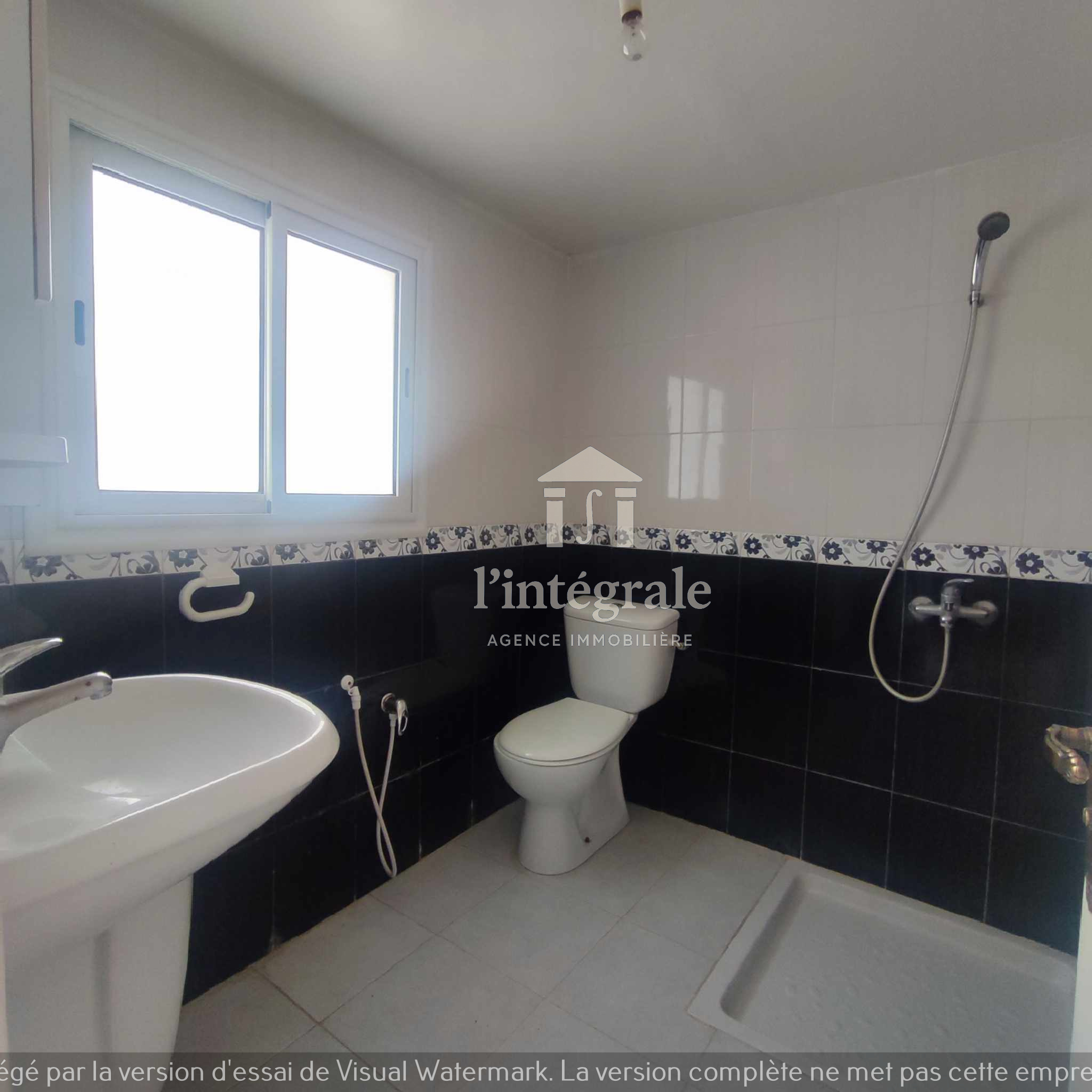 El Menzah&nbsp;El Menzah 9&nbsp;Location&nbsp;Appart. 2 pi�ces&nbsp;Grand rez de chauss�e meubl� en s1