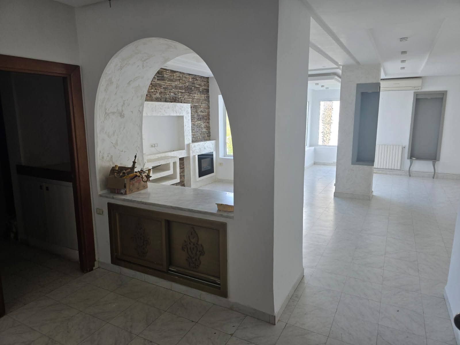 El Menzah&nbsp;El Menzah 4&nbsp;Location&nbsp;Appart. 4 pi�ces&nbsp;Un appart s 3 menzah 4