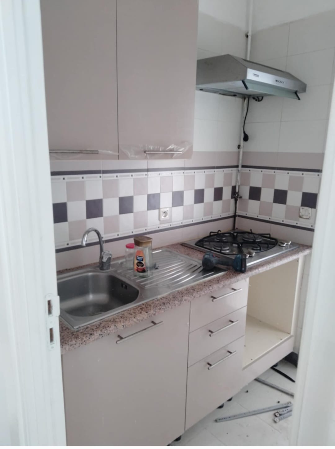 Ariana Ville&nbsp;Cite Ennasr 2&nbsp;Location&nbsp;Appart. 2 pi�ces&nbsp;Un appart s 1 � cit� nasr 2