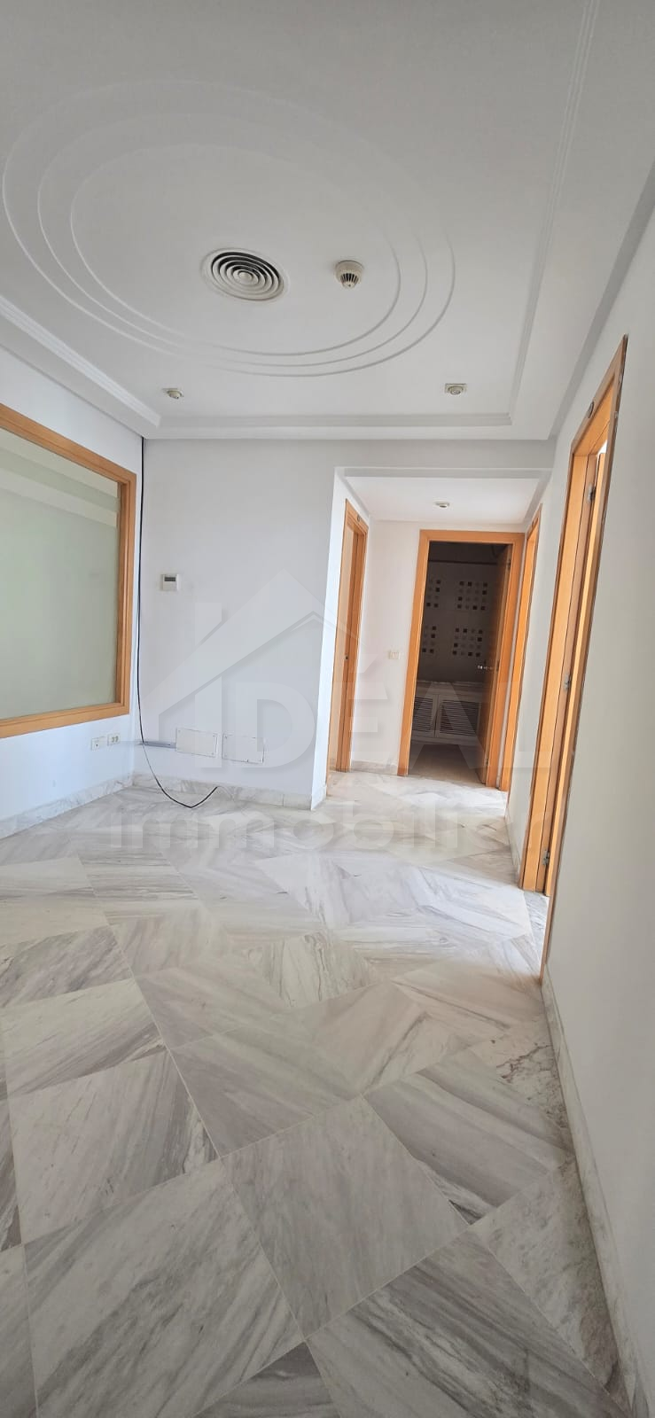 La Marsa&nbsp;Berge Du Lac&nbsp;Bureaux & Commerces&nbsp;Bureau&nbsp;Al bureau 5p berges du lac