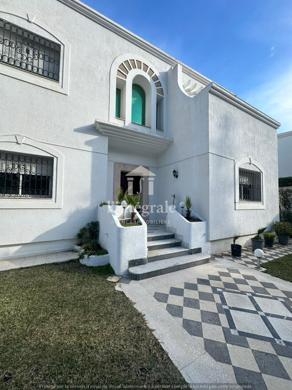El Menzah&nbsp;Mutuelle Ville&nbsp;Location&nbsp;Maisons&nbsp;Charmante villa avec jardin