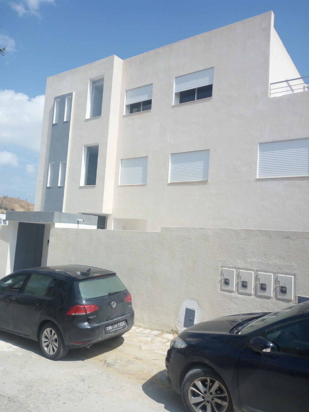 Mnihla&nbsp;Jardins d'el Menzah&nbsp;Location&nbsp;Appart. 2 pi�ces&nbsp;Appart salon deux chambres jardins d'el menzah 2