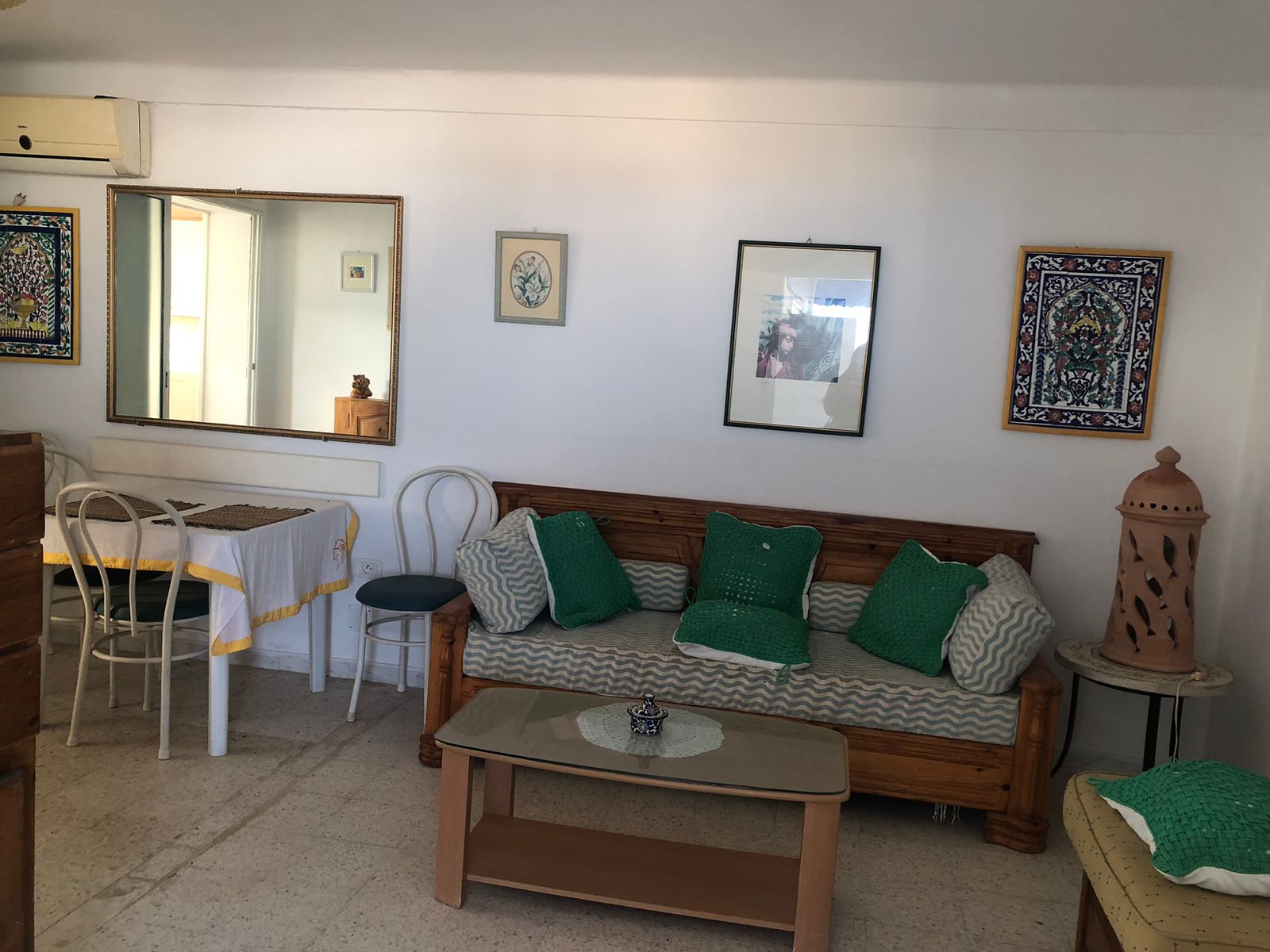 Hammamet&nbsp;Hammamet&nbsp;Location&nbsp;Appart. 1 pi�ce&nbsp;Appartement s1 avec grande terrasse � hammamet