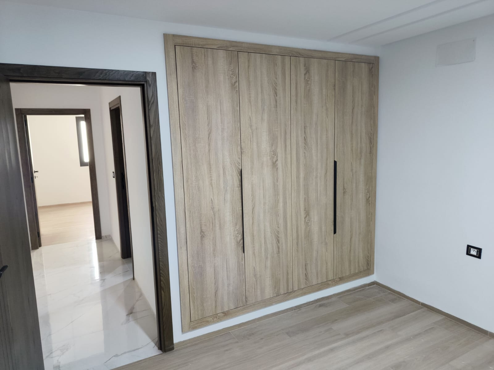 La Marsa&nbsp;El Aouina&nbsp;Location&nbsp;Appart. 3 pi�ces&nbsp;Appartement s2 neuf haut standing � jardins aouina