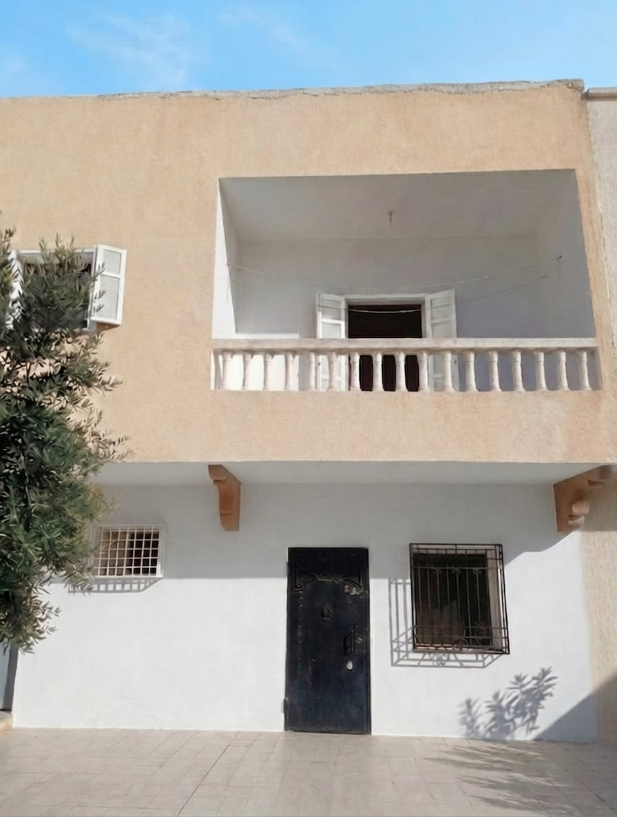 Monastir&nbsp;Cite Sidi Nasser&nbsp;Vente&nbsp;Maisons&nbsp;Opportunit� immobili�re 2 studios � monastir