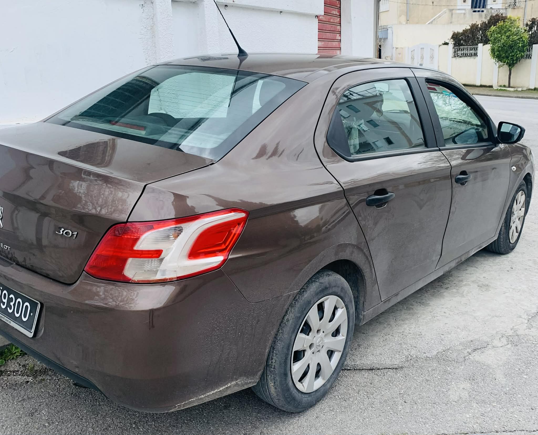 El Mourouj&nbsp;El Alia 1&nbsp;Peugeot&nbsp;Autre Mod�le&nbsp;301 neuve 1 ere main