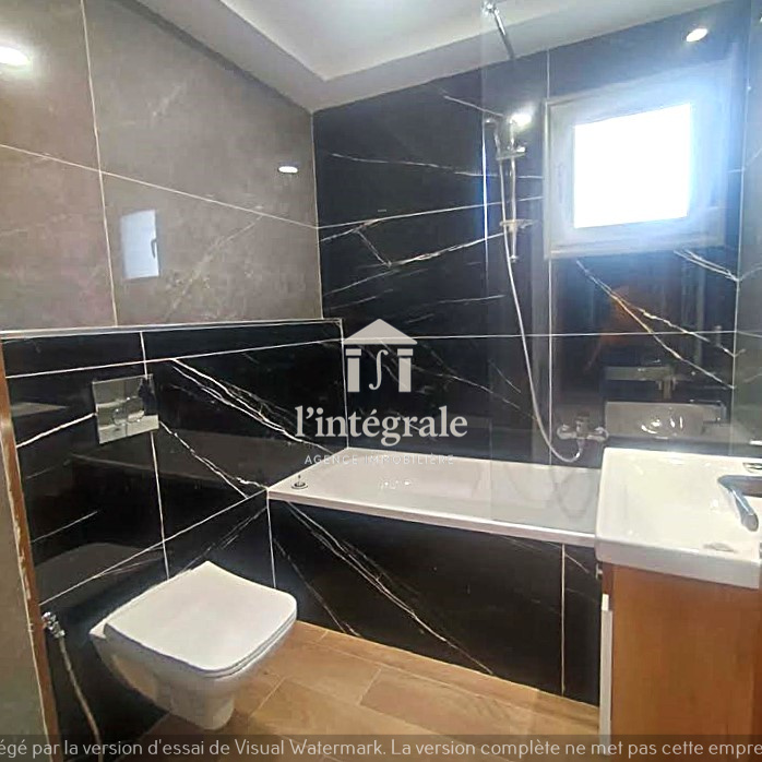 Ariana Ville&nbsp;Cite Ennasr 2&nbsp;Location&nbsp;Appart. 4 pi�ces&nbsp;S3 jamais habit�