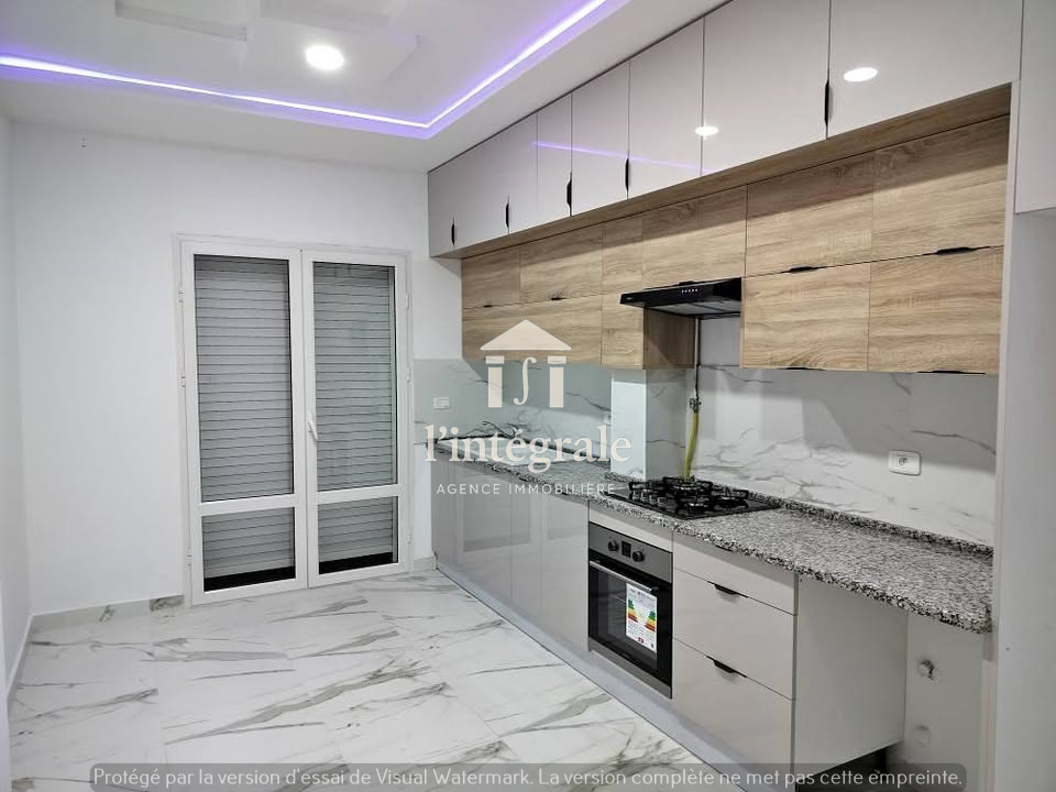 Ariana Ville&nbsp;El Menzah 8&nbsp;Location&nbsp;Appart. 4 pi�ces&nbsp;Bel appartement s3 neuf
