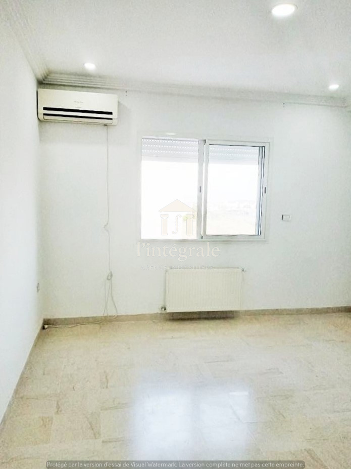 Ariana Ville&nbsp;Cite Ennasr 2&nbsp;Location&nbsp;Appart. 3 pi�ces&nbsp;S2 standing cit� lfaouz