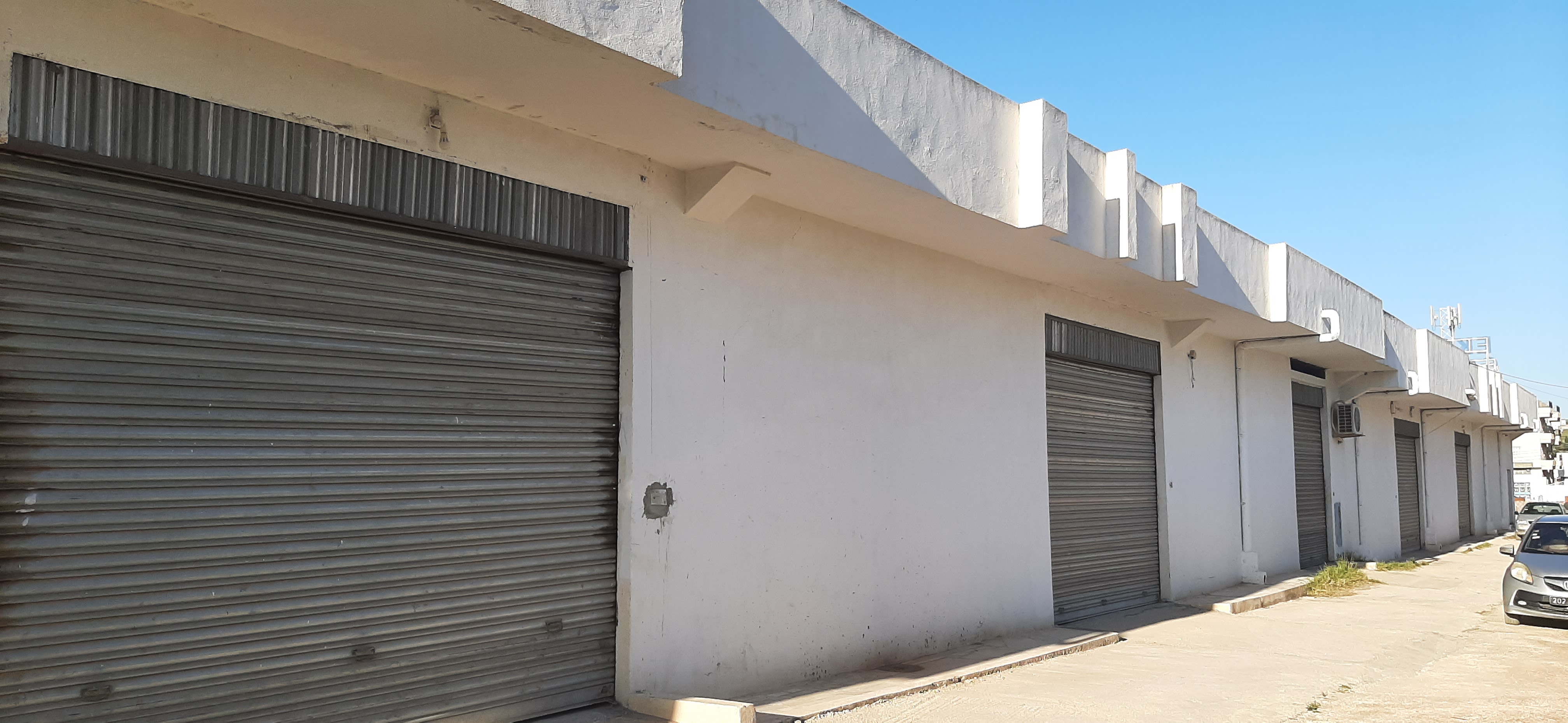 Mnihla&nbsp;Essanhaji&nbsp;Location&nbsp;Appart. 1 pi�ce&nbsp;D�pot ou garage