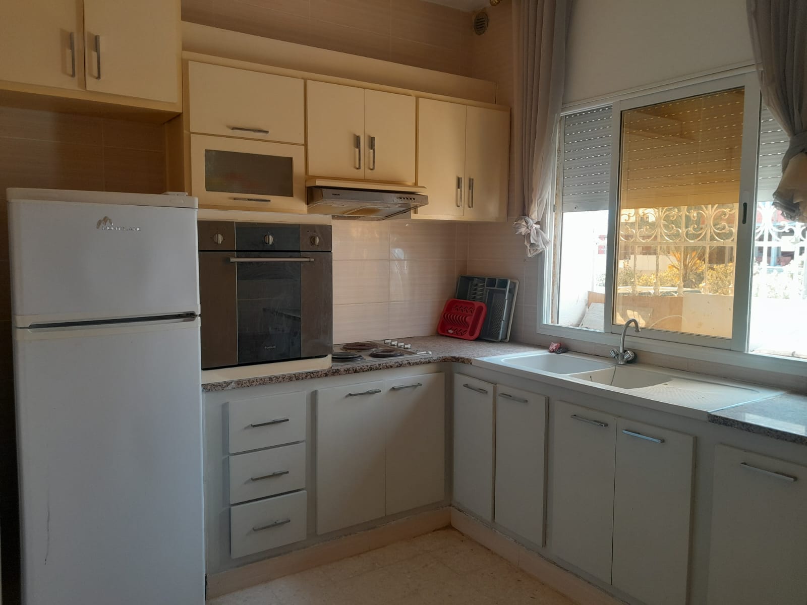 Hammam El Ghezaz&nbsp;Hammam El Ghezaz&nbsp;Location vacances&nbsp;Appart. 4 pi�ces&nbsp;Etage villa s3 au bord de la mer