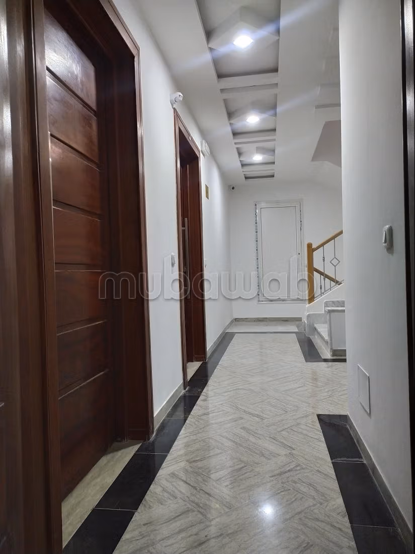 Bab Bhar&nbsp;Republique&nbsp;Location&nbsp;Appart. 1 pi�ce&nbsp;Des bureaux haut standing