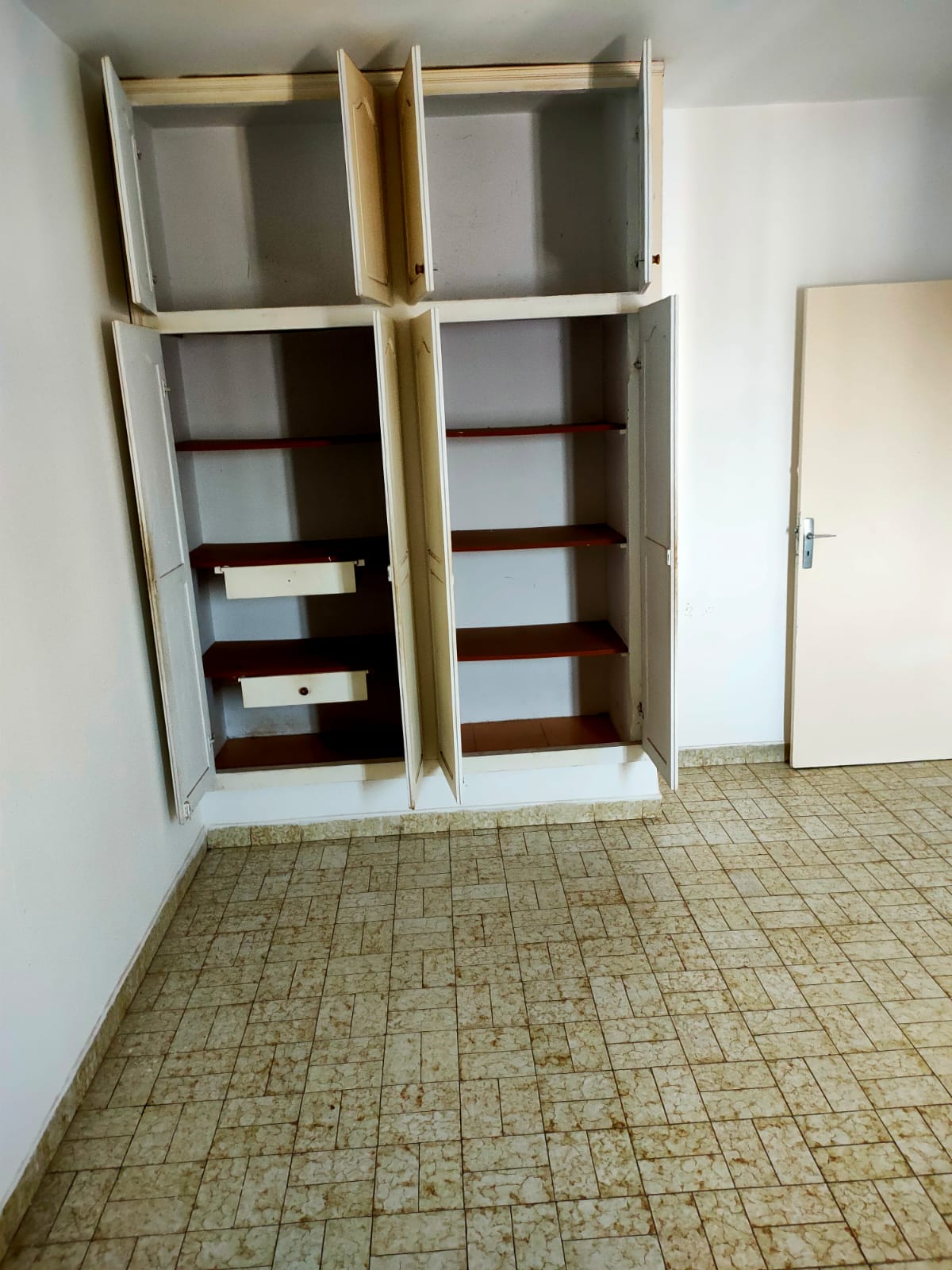 Mannouba&nbsp;La Mannouba&nbsp;Location&nbsp;Appart. 3 pi�ces&nbsp;Appartement au centre manouba