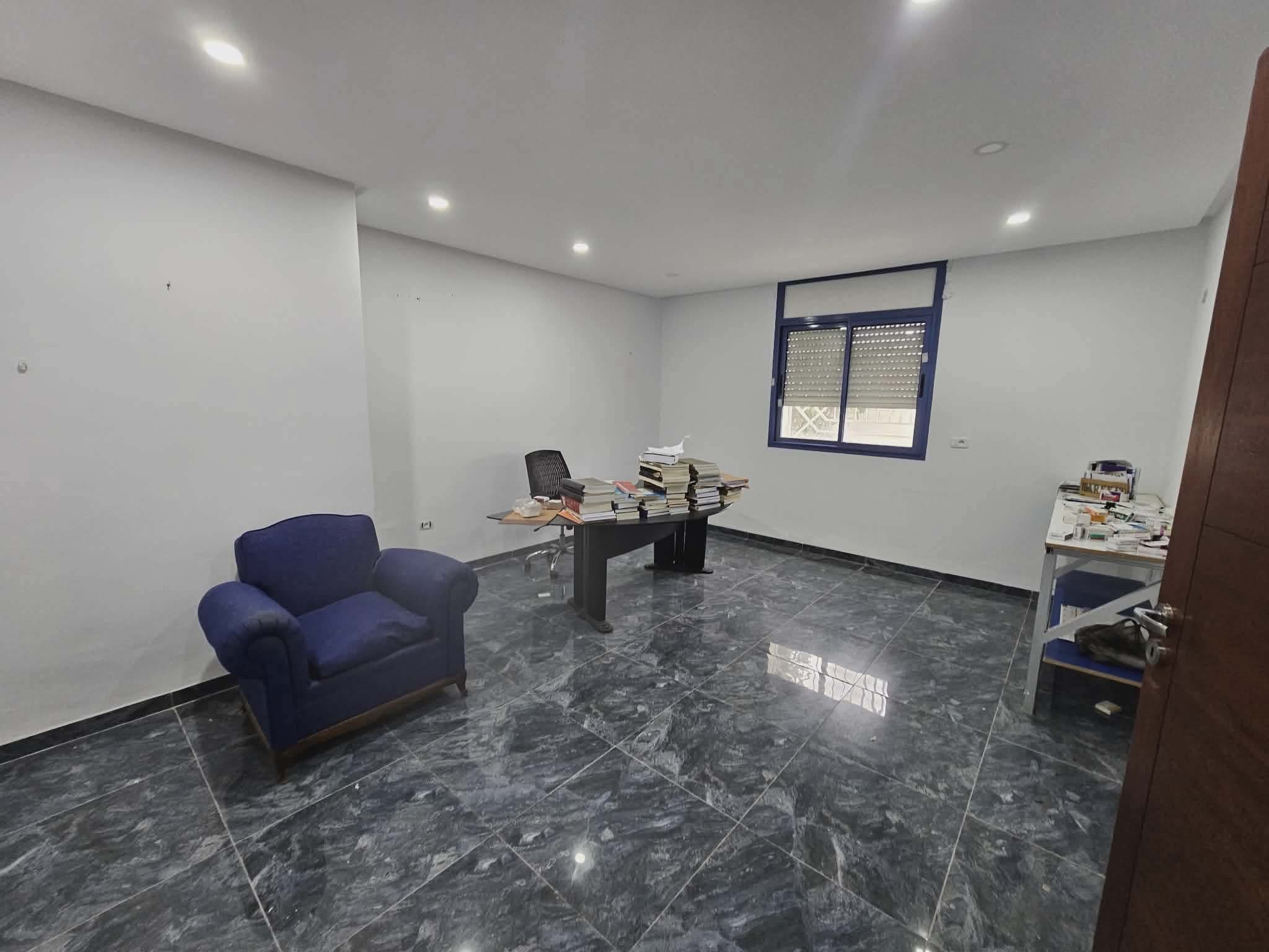 Ariana Ville&nbsp;Cite Ennasr 2&nbsp;Bureaux & Commerces&nbsp;Bureau&nbsp;Cabinet medical 1000d � ennasr 2
