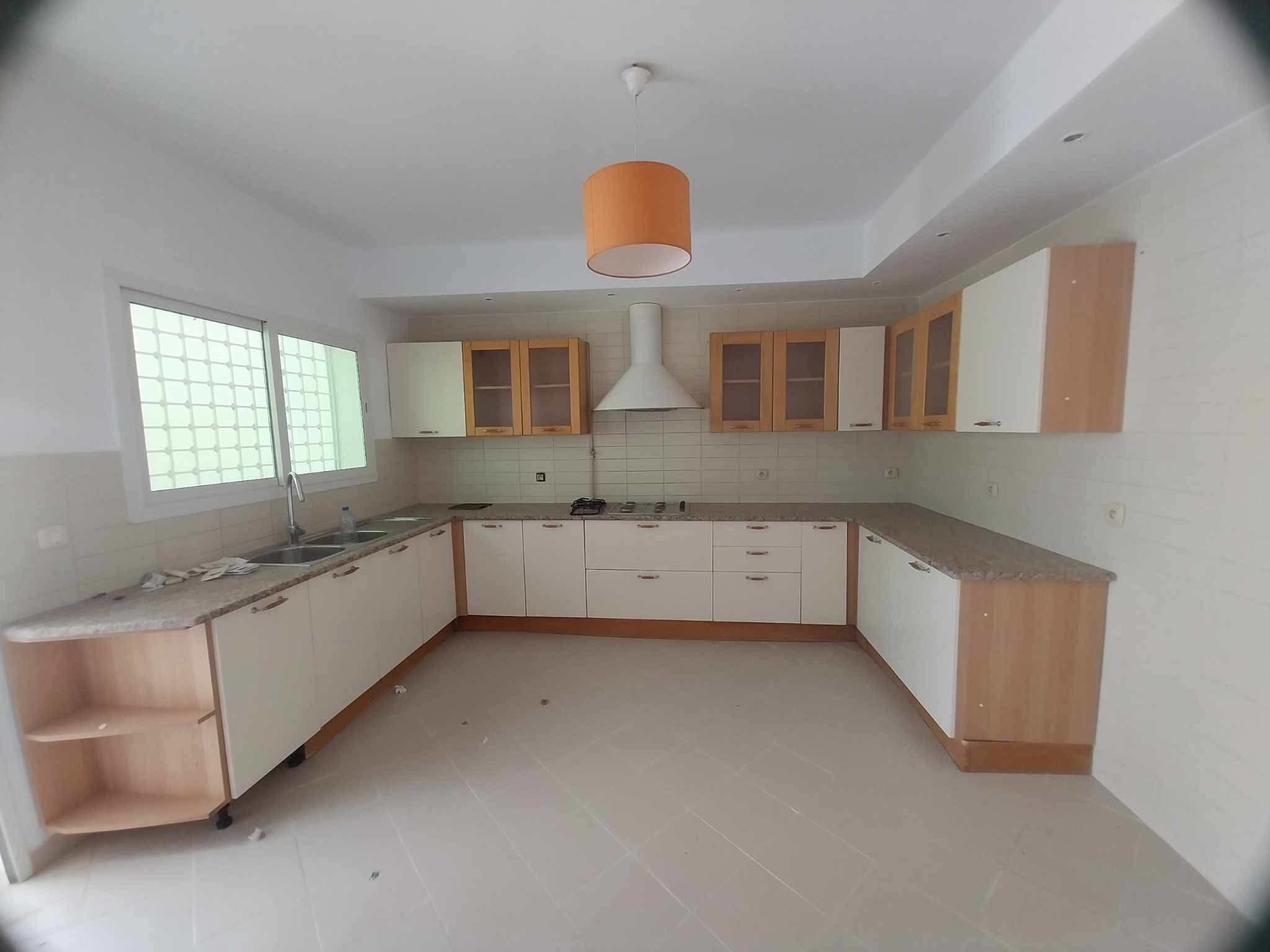 El Menzah&nbsp;El Menzah 9&nbsp;Location&nbsp;Appart. 3 pi�ces&nbsp;Duplex 2100 d menzah 9