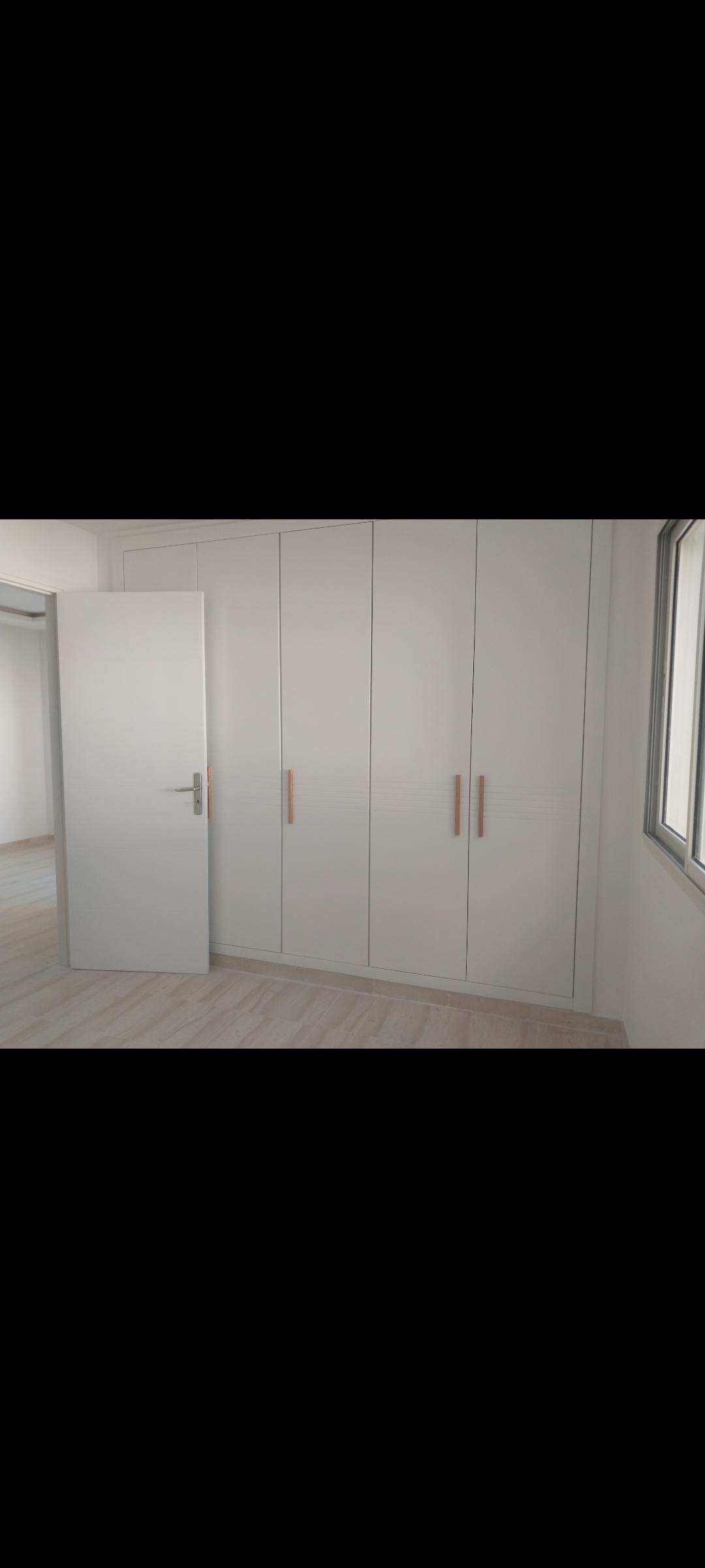 La Soukra&nbsp;Borj Louzir&nbsp;Location&nbsp;Appart. 1 pi�ce&nbsp;Appartement s1 borj louzir