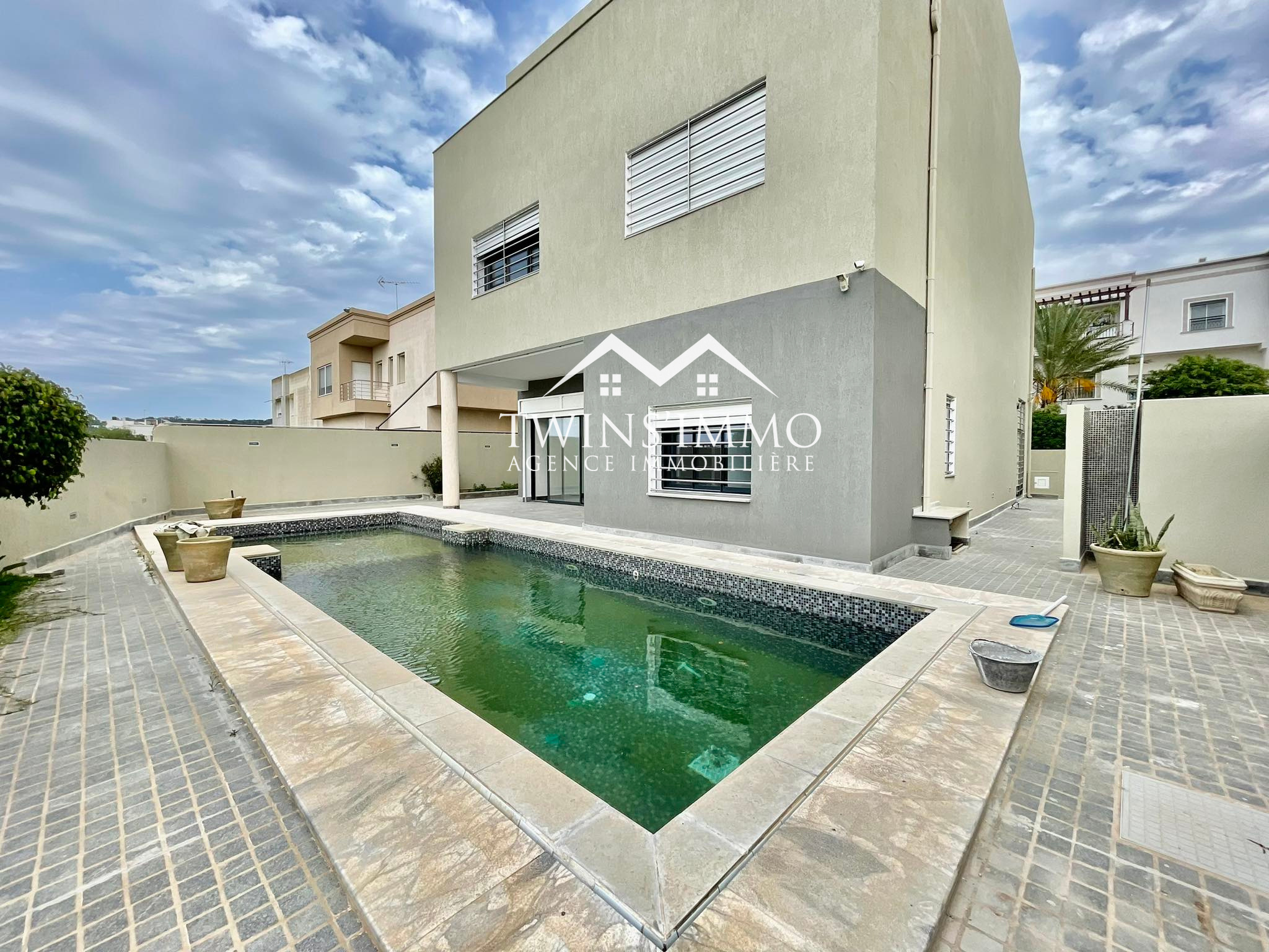La Marsa&nbsp;Marsa Ennassim&nbsp;Location&nbsp;Maisons&nbsp;Villa s4 � la marsa ennassim