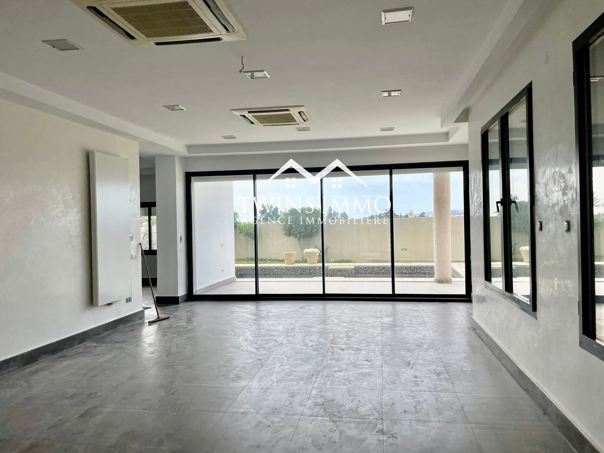 La Marsa&nbsp;Marsa Ennassim&nbsp;Location&nbsp;Maisons&nbsp;Villa s4 � la marsa ennassim