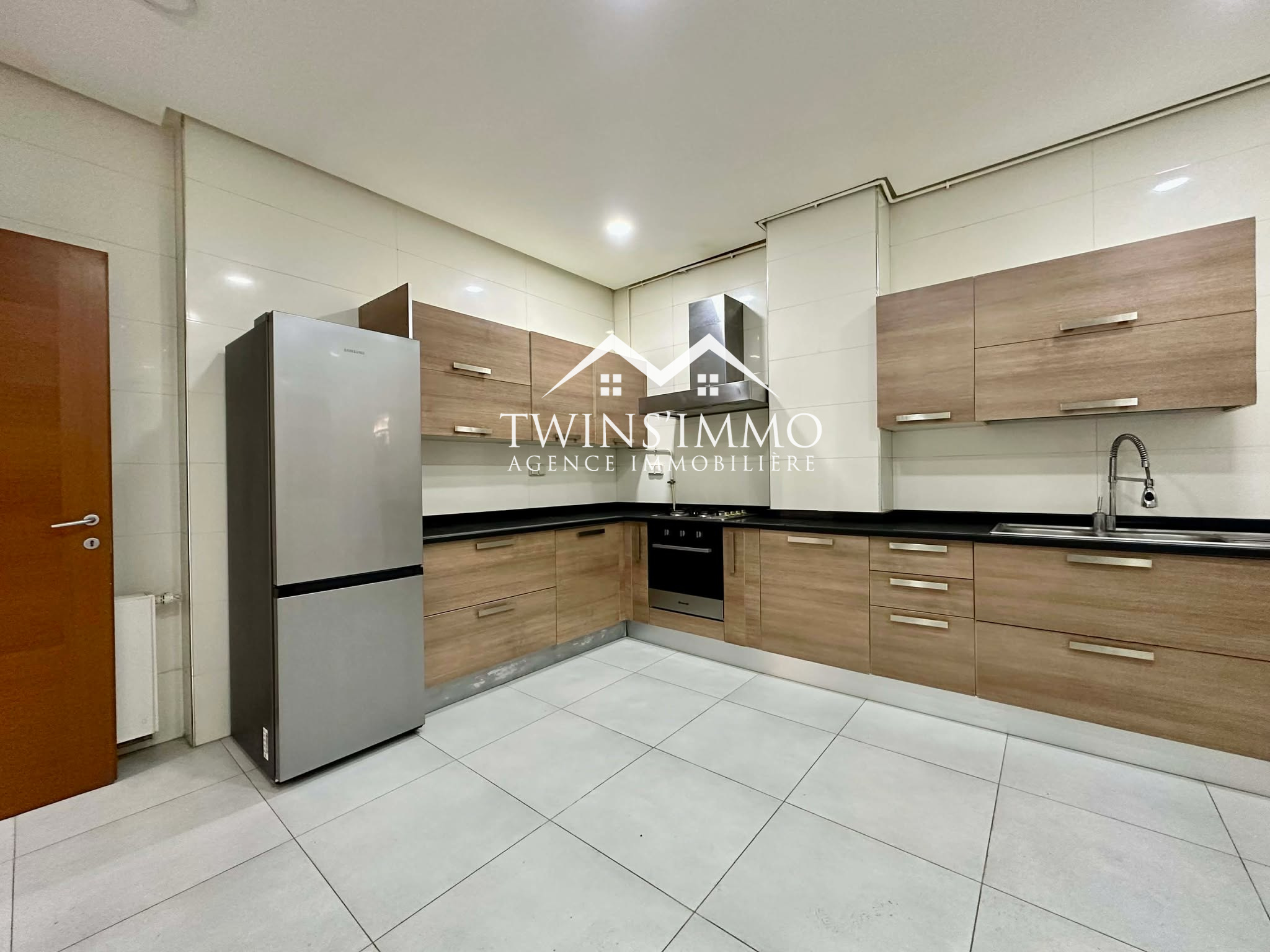 La Marsa&nbsp;Marsa Ennassim&nbsp;Location&nbsp;Appart. 2 pi�ces&nbsp;Appartement s2 avec jardin � la marsa