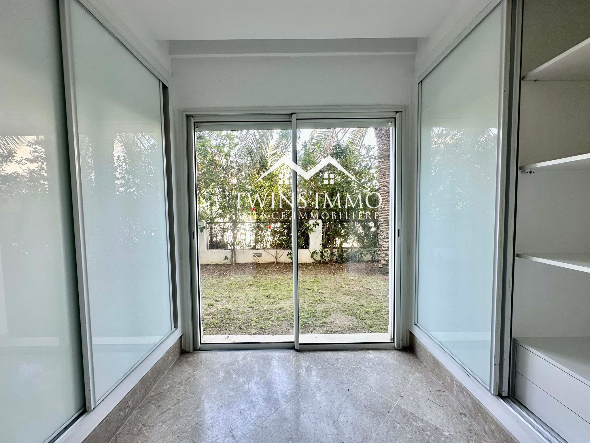 La Marsa&nbsp;Marsa Ennassim&nbsp;Location&nbsp;Appart. 2 pi�ces&nbsp;Appartement s2 avec jardin � la marsa