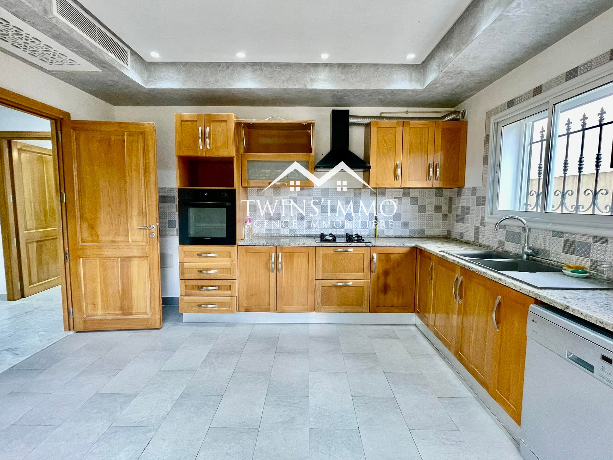 La Marsa&nbsp;Marsa Ennassim&nbsp;Location&nbsp;Duplex&nbsp;Souplex s5 � la marsa