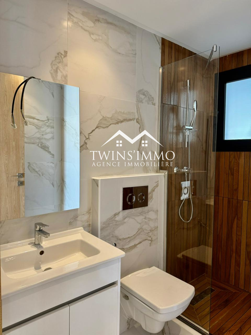 La Marsa&nbsp;Cite Bhar Lazreg&nbsp;Location&nbsp;Appart. 3 pi�ces&nbsp;Appartement s3 � bhar lazreg