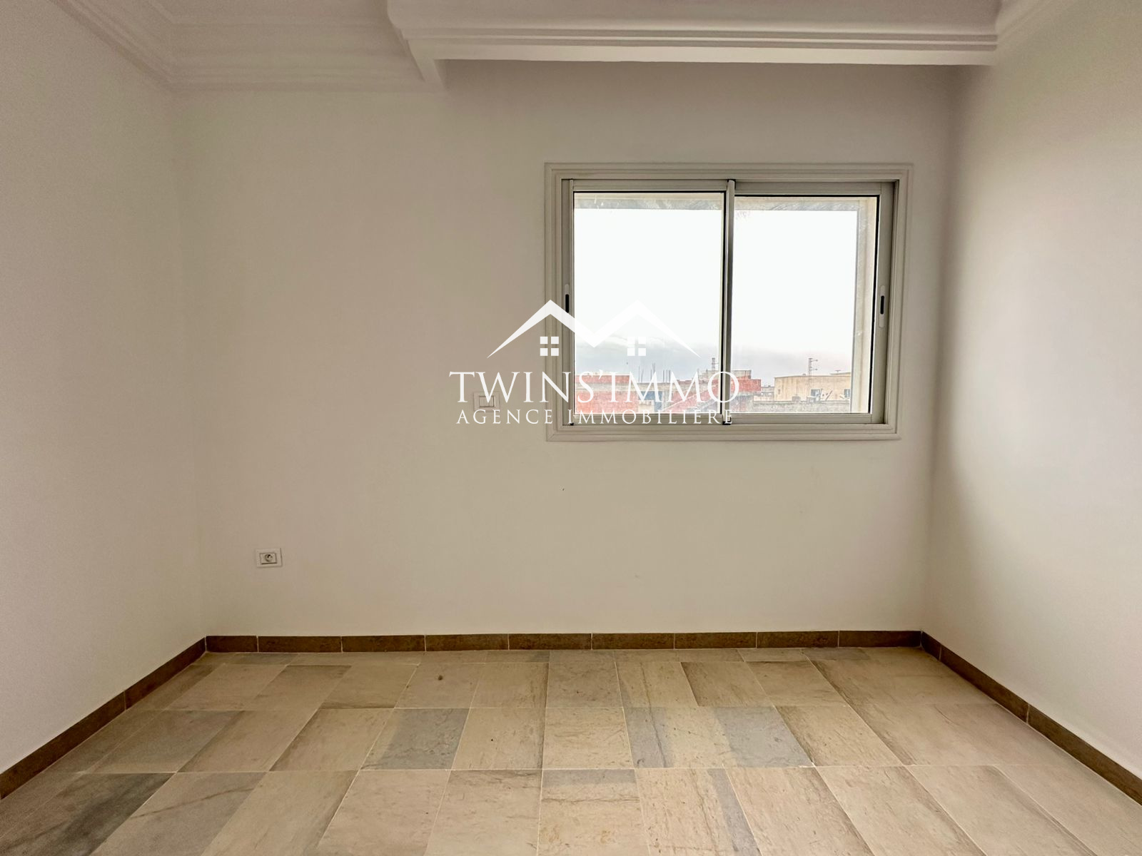 La Marsa&nbsp;Cite Bhar Lazreg&nbsp;Location&nbsp;Appart. 3 pi�ces&nbsp;Appartement � bhar lazreg