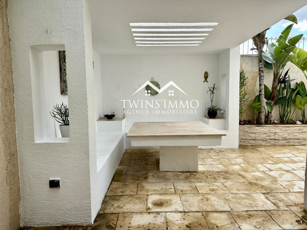 La Marsa&nbsp;Cite Du Stade&nbsp;Location&nbsp;Maisons&nbsp;Villa s4 avec piscine � la marsa