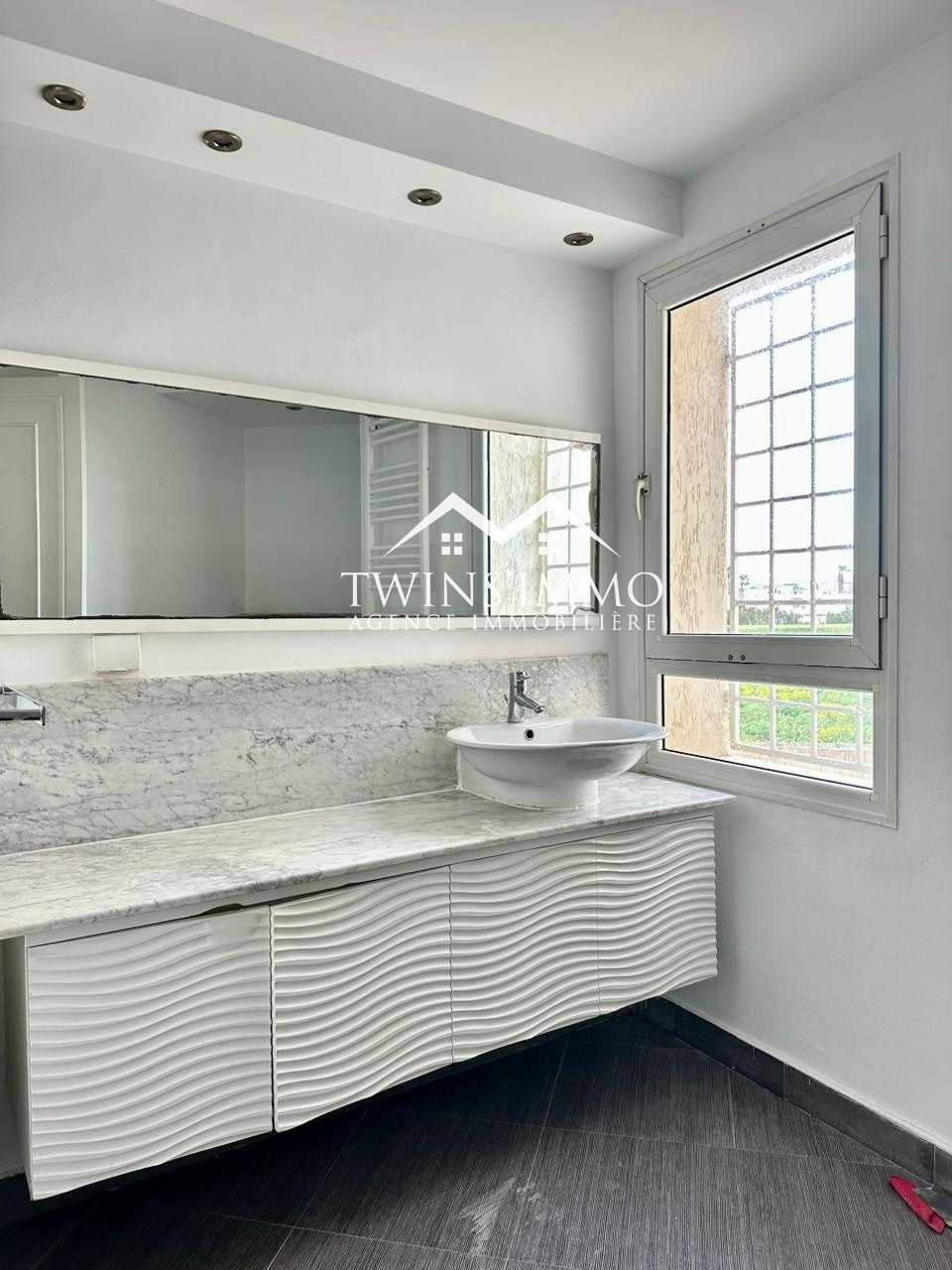 La Marsa&nbsp;Cite Du Stade&nbsp;Location&nbsp;Maisons&nbsp;Villa s4 avec piscine � la marsa