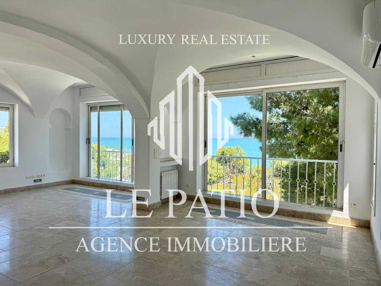 La Marsa&nbsp;Gammart&nbsp;Location&nbsp;Maisons&nbsp;Villa s4 avec vue mer situ�e � la marsa