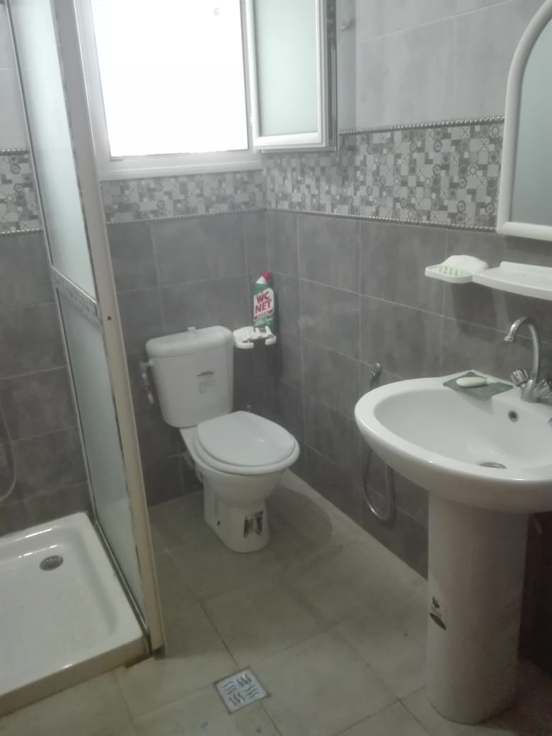 El Kram&nbsp;Sidi Amor&nbsp;Location&nbsp;Appart. 3 pi�ces&nbsp;S plus 2 kram sidi amor