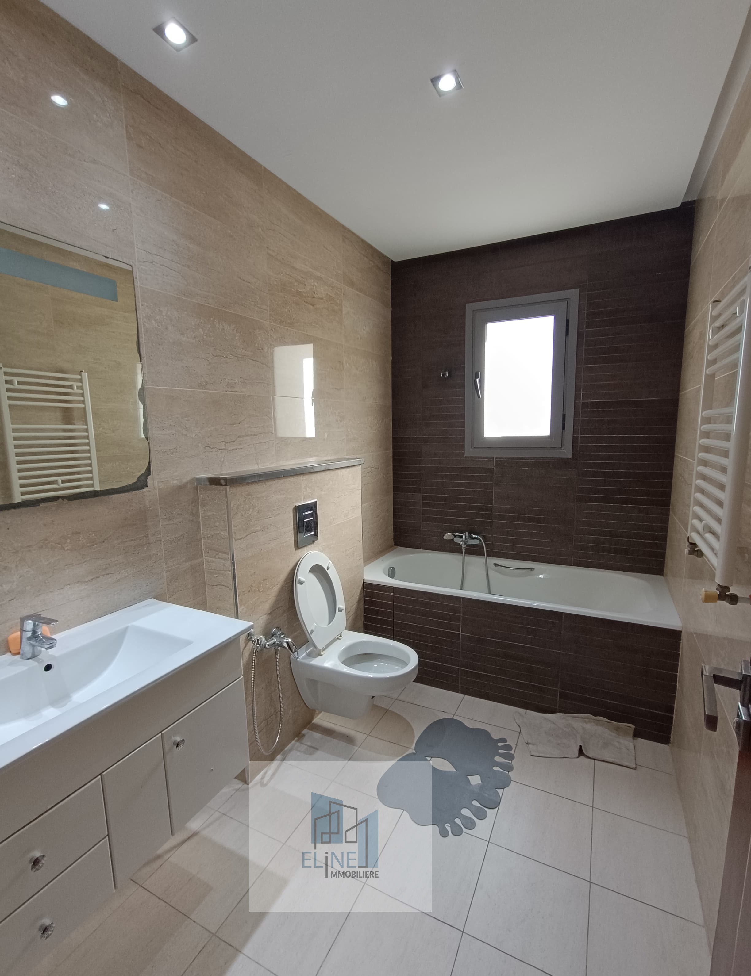 La Marsa&nbsp;El Aouina&nbsp;Location&nbsp;Appart. 2 pi�ces&nbsp;Appt s plus 2 meublee a l'aouina