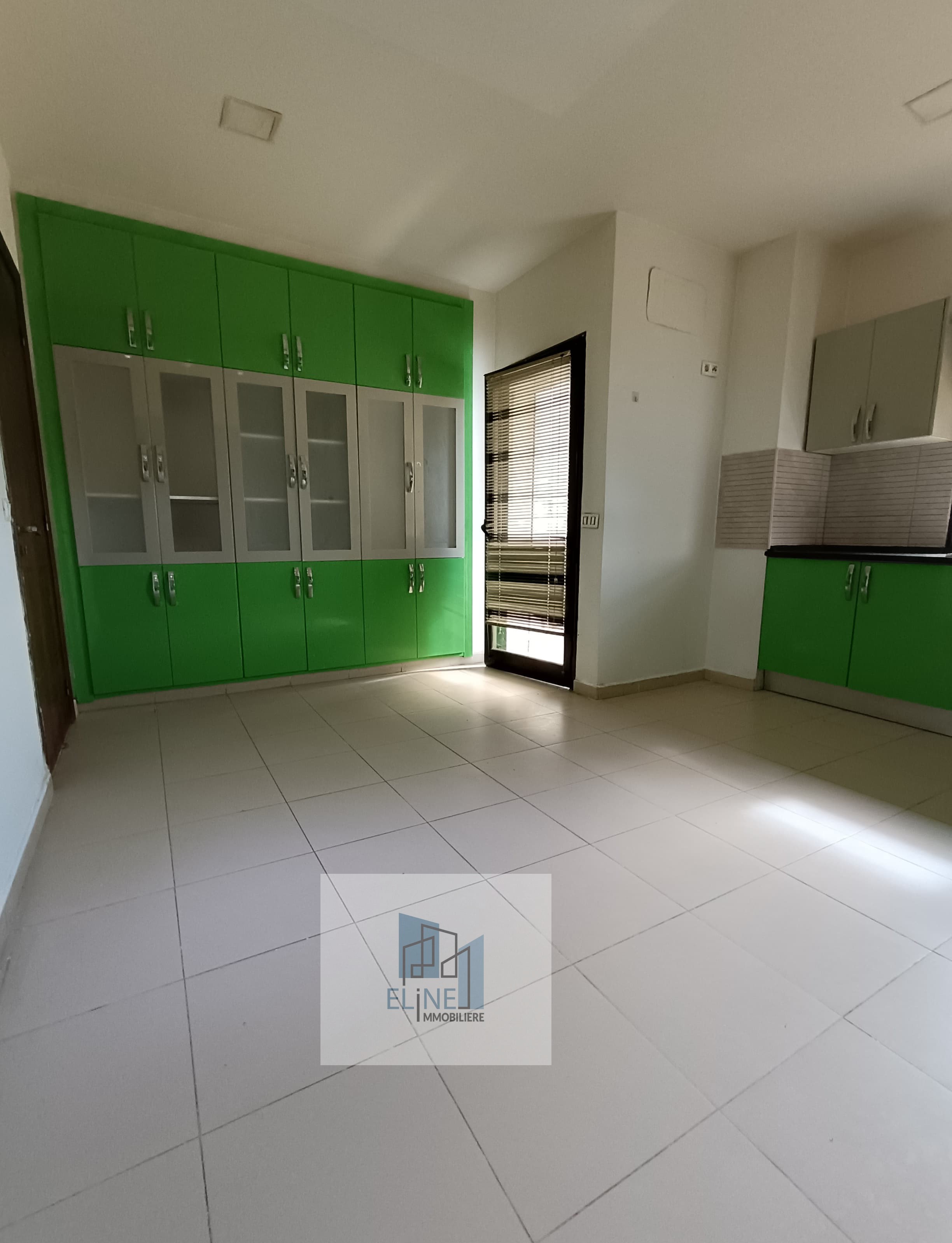 La Marsa&nbsp;El Aouina&nbsp;Location&nbsp;Appart. 3 pi�ces&nbsp;Appt s plus 3 spacieux a les jardins de l'aouina