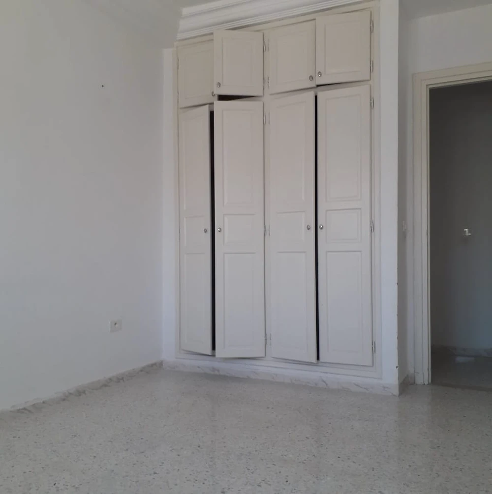 Raoued&nbsp;Cite Chaker&nbsp;Location&nbsp;Appart. 3 pi�ces&nbsp;Appart sp2 r�s golfe 2  cit� chaker raoued  ariana