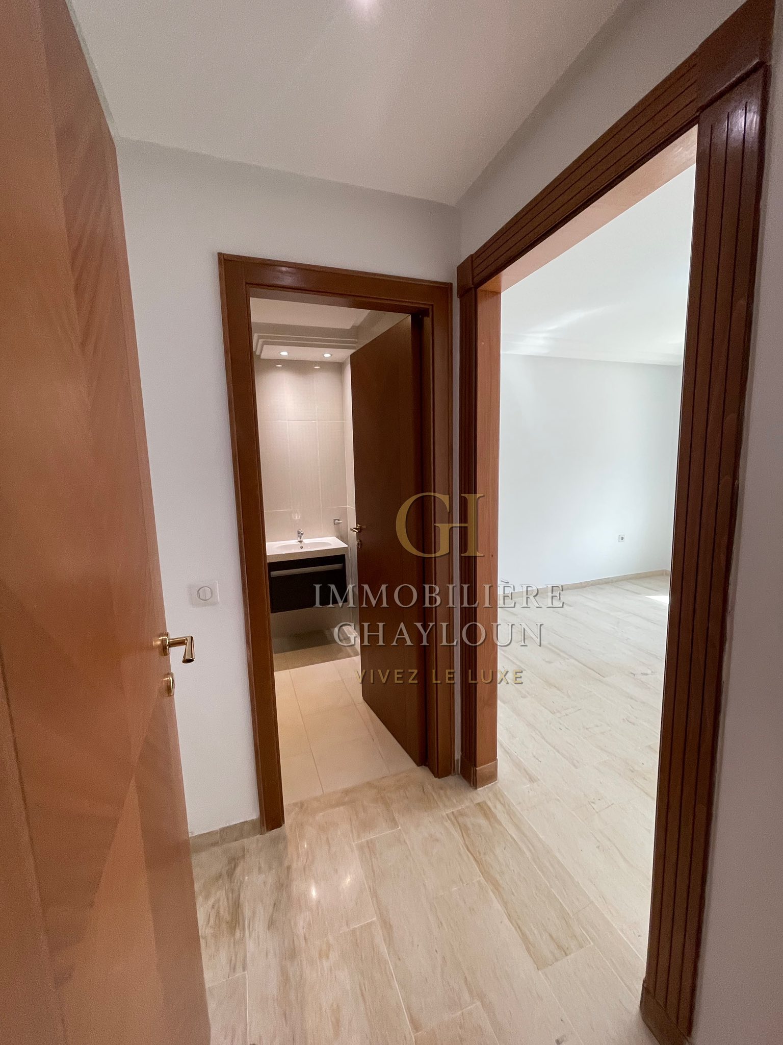 El Menzah&nbsp;El Menzah 9&nbsp;Location&nbsp;Appart. 4 pi�ces&nbsp;Appartement s3 menzah 9c avec pp sous sol