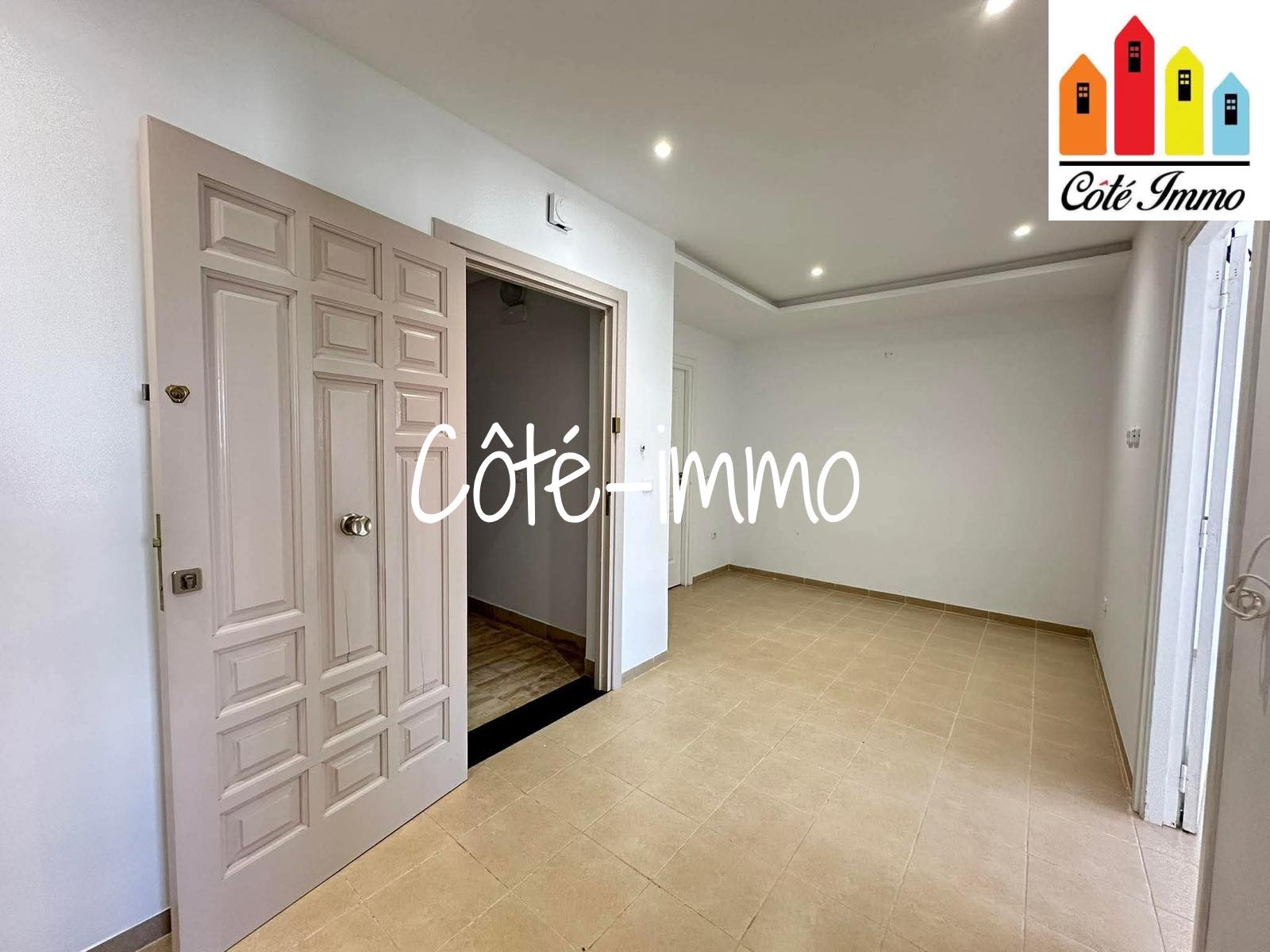 Ezzahra&nbsp;Ezzahra&nbsp;Location&nbsp;Appart. 1 pi�ce&nbsp;S1 hst a hammam lif