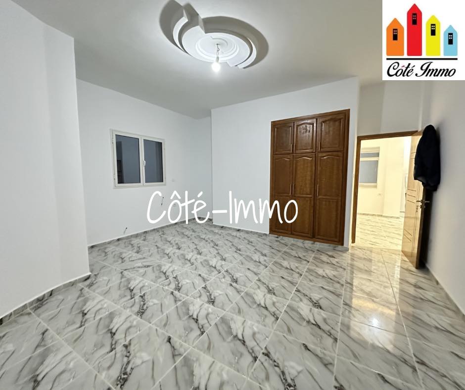 Hammam Chatt&nbsp;Hammam Chatt&nbsp;Location&nbsp;Appart. 2 pi�ces&nbsp;Etage de villa s2 � hammam echatta cote plage