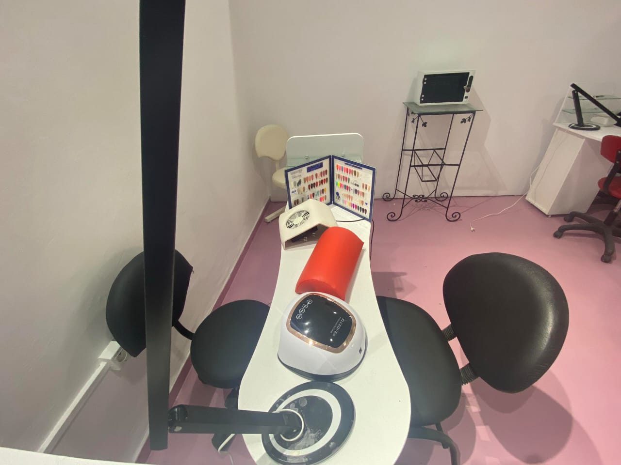 Ariana Ville&nbsp;Ariana&nbsp;Location&nbsp;Surfaces&nbsp;Centre d'esth�tique dames ariana